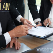 Civil Litigation Lawyer